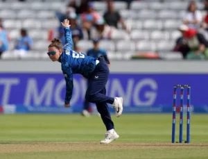 Linsey Smith Cricketer